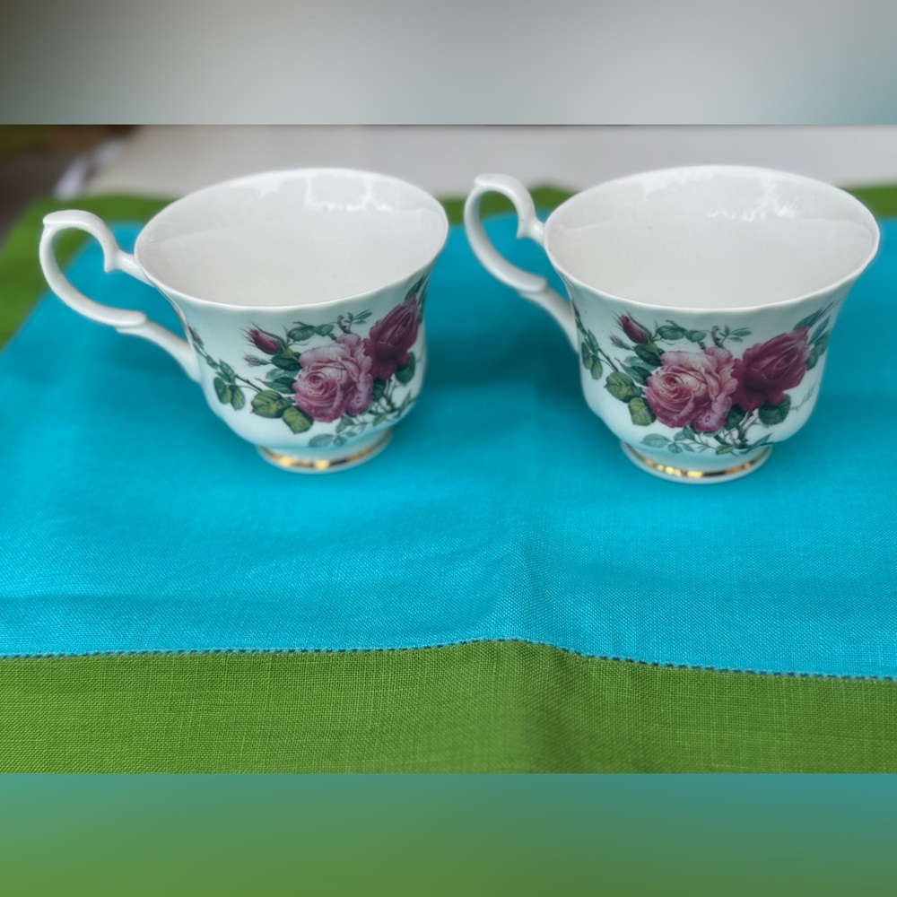 Roy Kirkham Fine Bone China tea cups